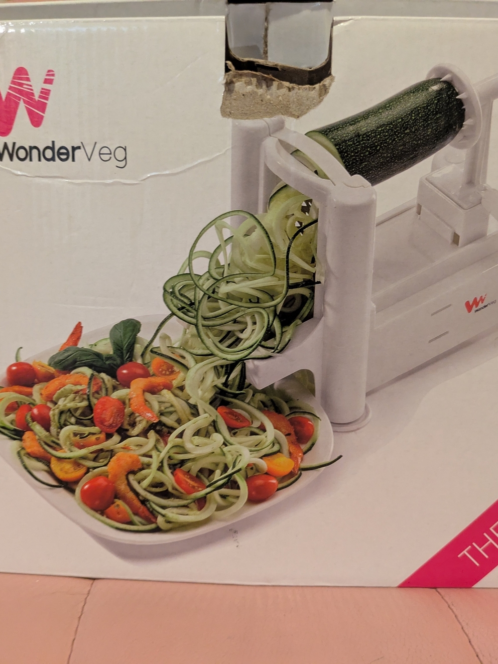 White Spiralizer - Handheld Vegetable Noodle Maker
